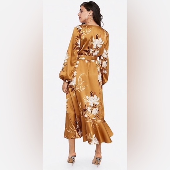 COPY - Express Rocky Barnes Kimono / Dress XS/S Satin Floral Balloon Sleeves - Picture 2 of 7